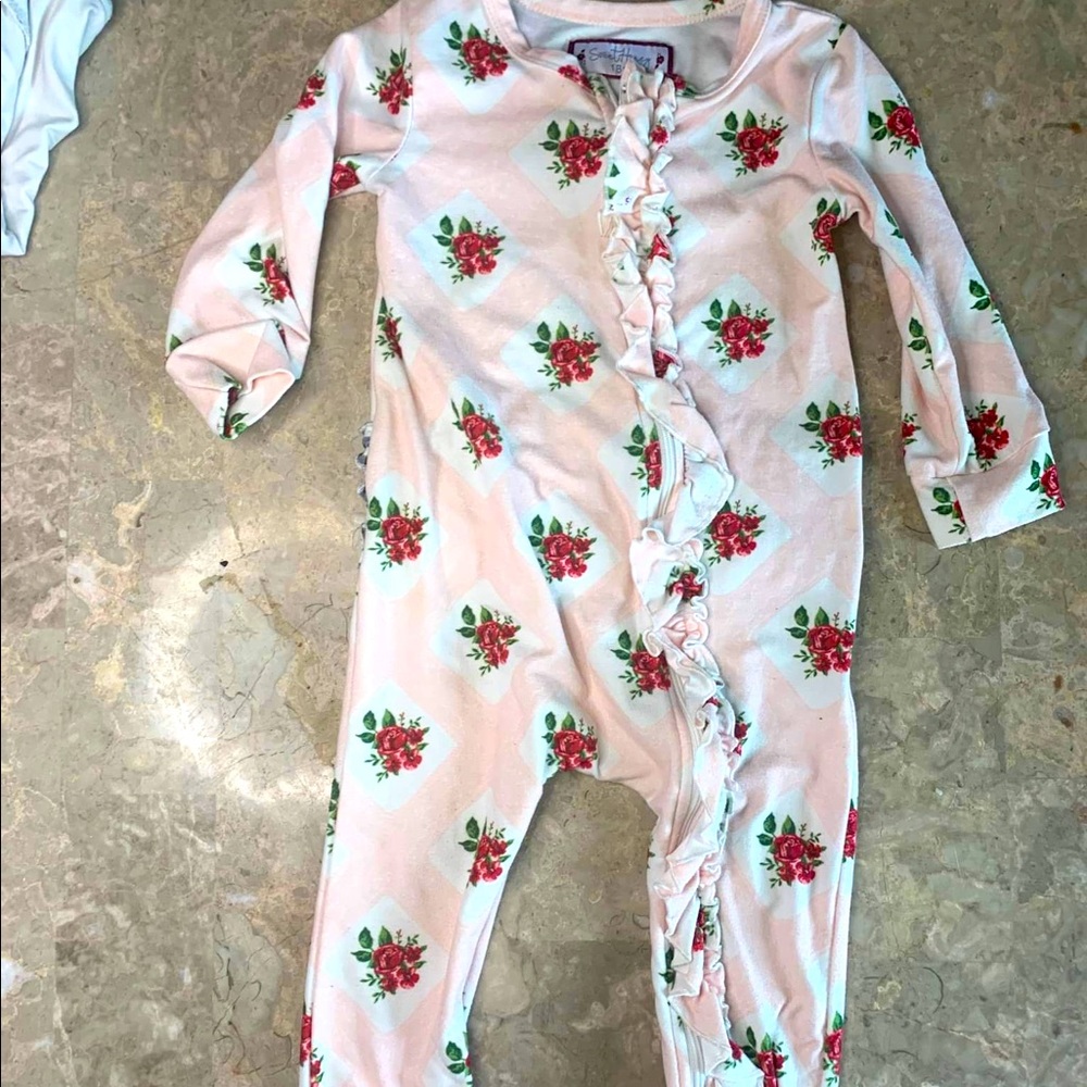 Sweet honey layette 18m